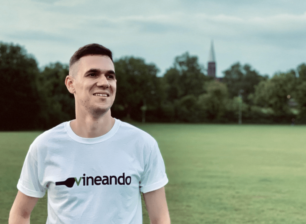 Cinco grandes diferencias entre el mercado del vino inglés y español ANDRES PALOMO