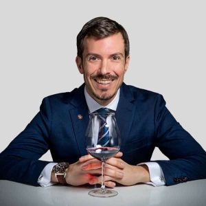 ALEX-PARDO-min.jpg ALEX-PARDO-min.jpg